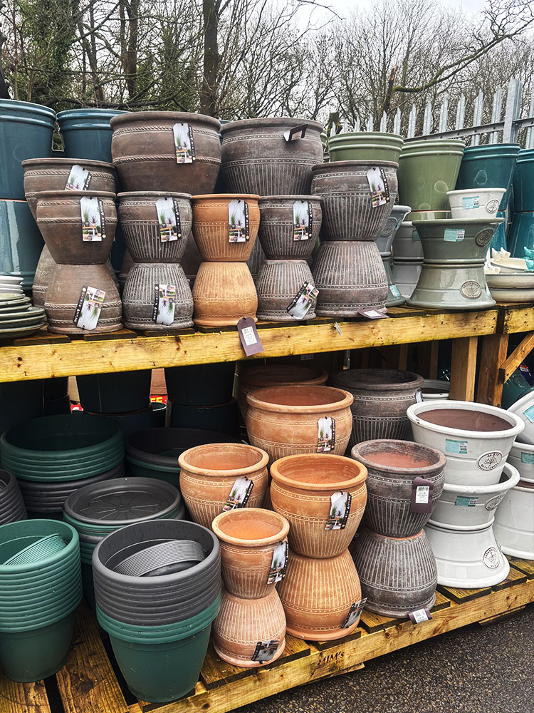 https://uploads.fitzpatrick-fuels.co.uk/articles-content/what%27s%20new/9th%20mar%2026/textured-plant-pots.jpg