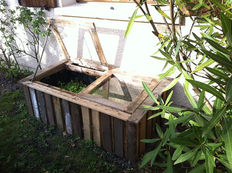 Greenhouse Box made from wood
